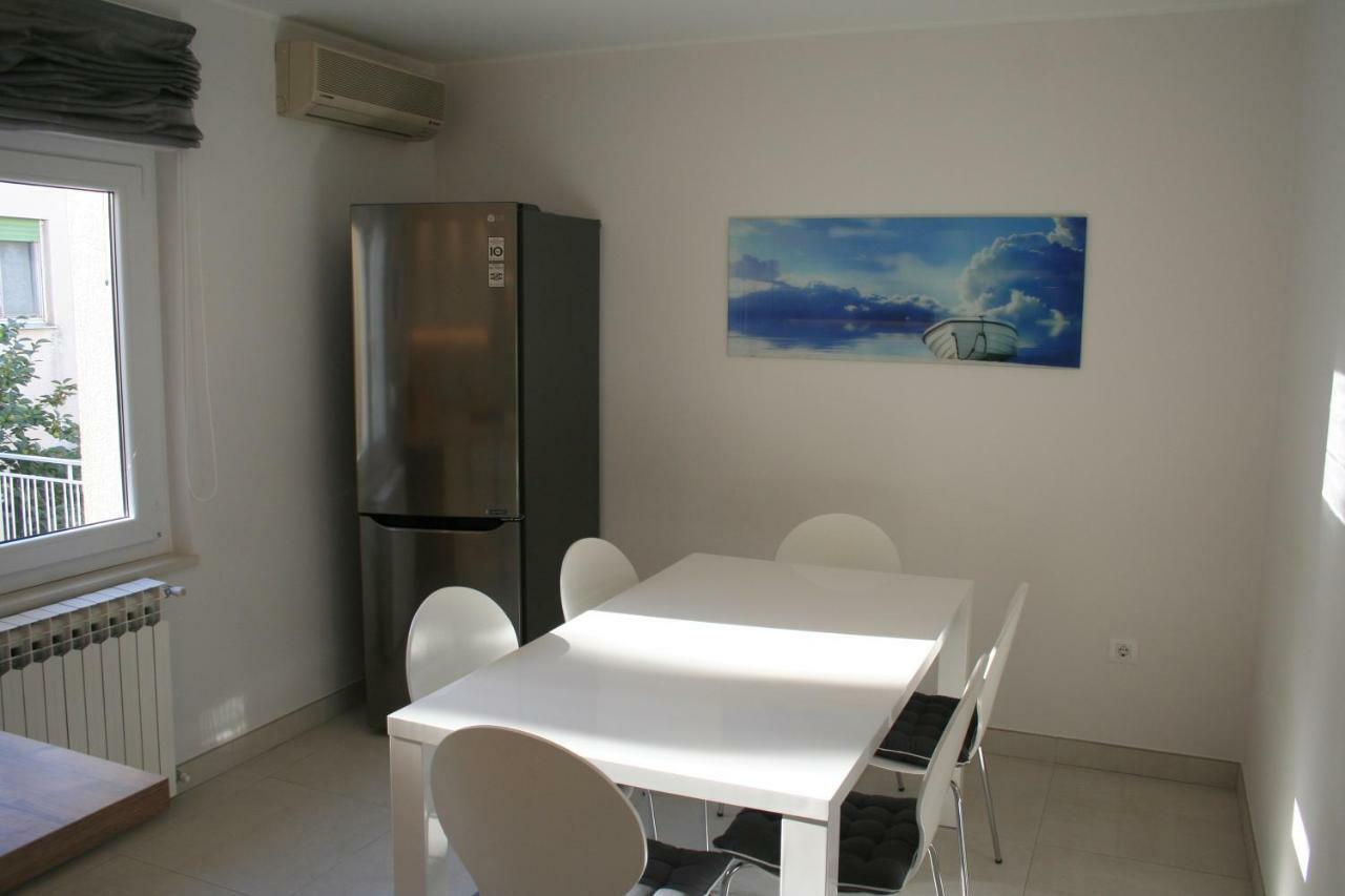 Apartment Vuk プーラ エクステリア 写真